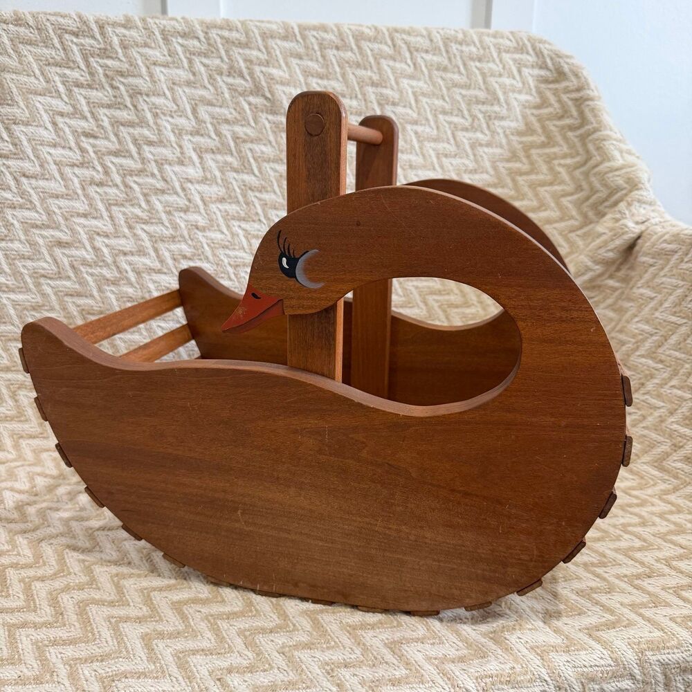 Vintage Wooden Goose Slatted Magazine Holder Basket - Picture 2 of 7